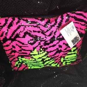 Mermaid sequins clutch